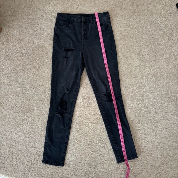 American Eagle Black Distressed Denim Jeans - Picture 6 of 9